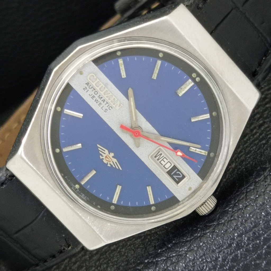 Vintage 1973 Citizen Automatic Mens Silver Watch WDaydate  Blue Accents